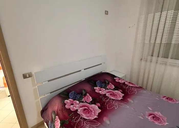 Aldi Appartamento Polisi i Vogel